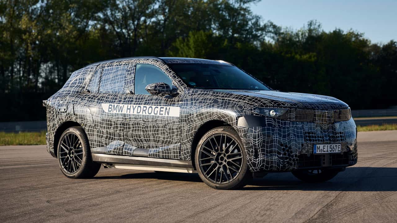 2028-bmw-ix5-hydrogen.jpg