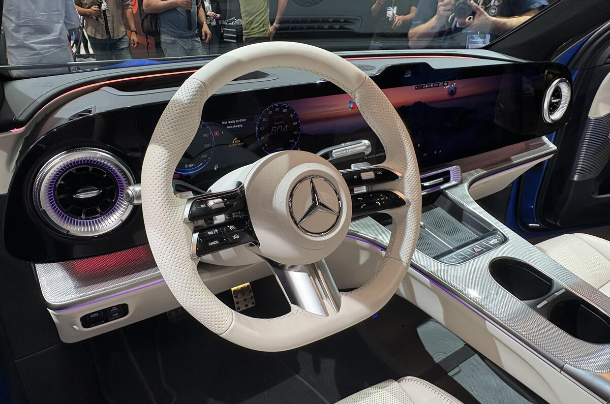 mercedes_glc_interior.jpg